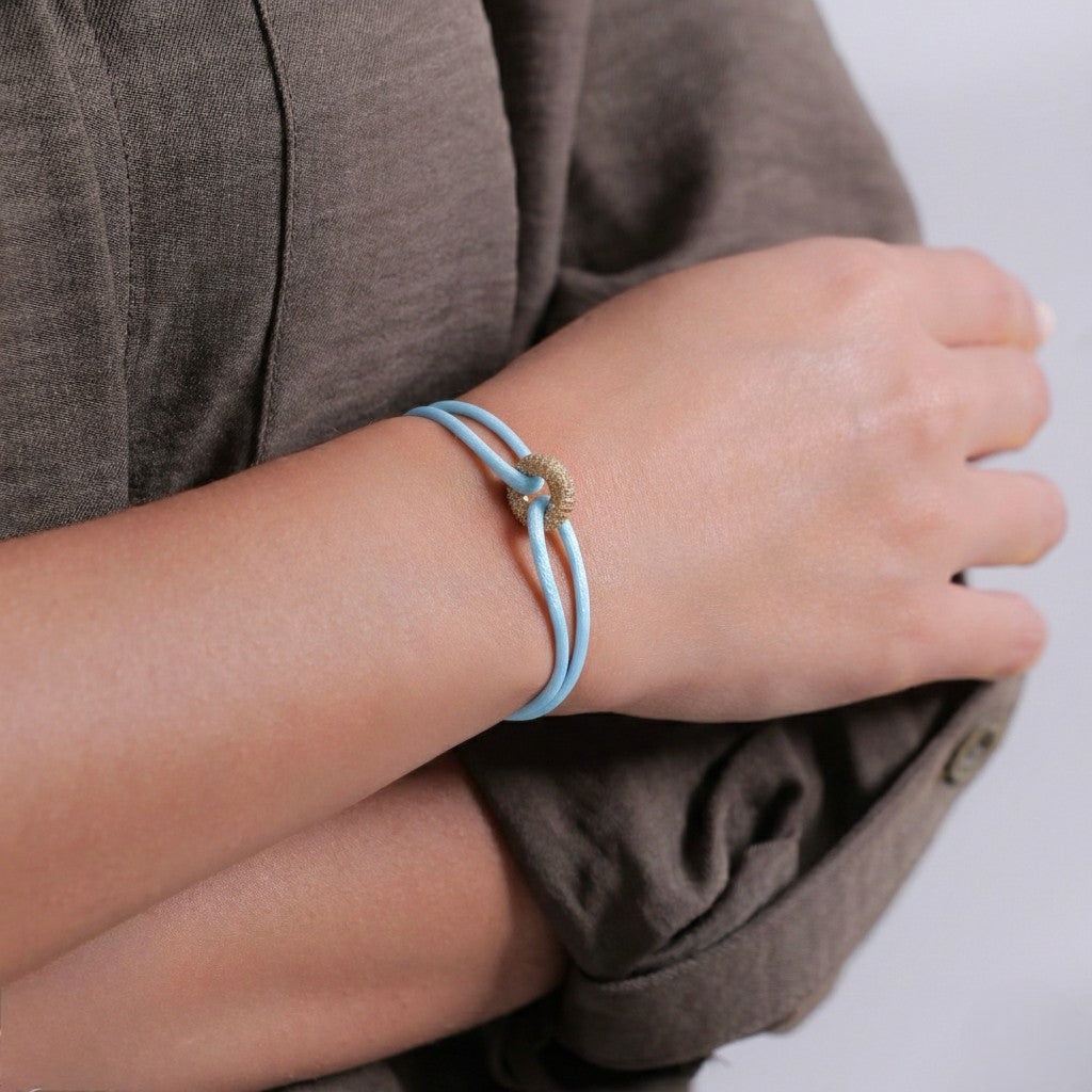 #Color_Light Blue