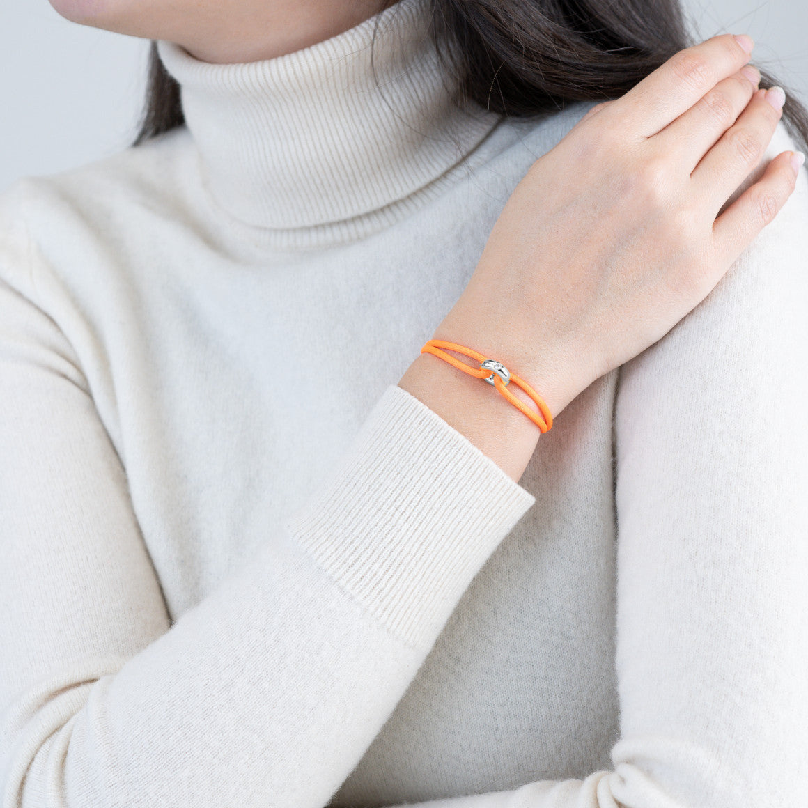 #Color_Neon Orange