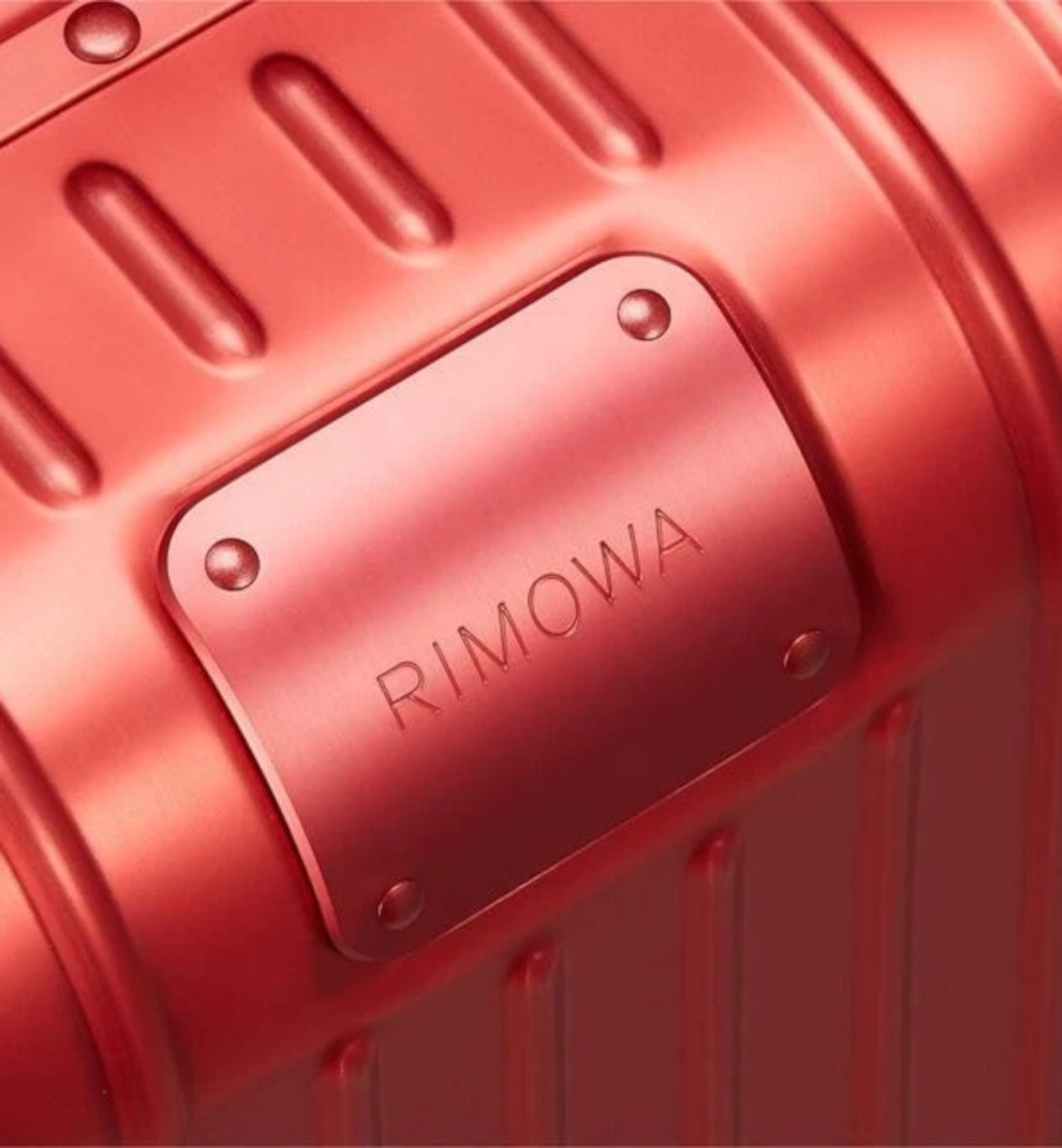 RIMOWA CABIN SUITCASE RED