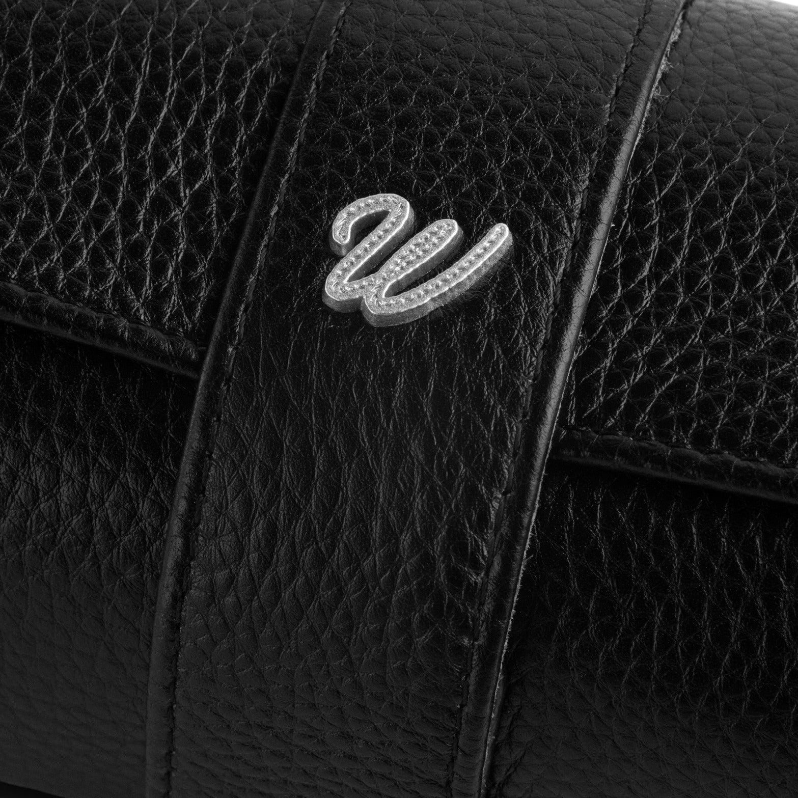 #Color_Black