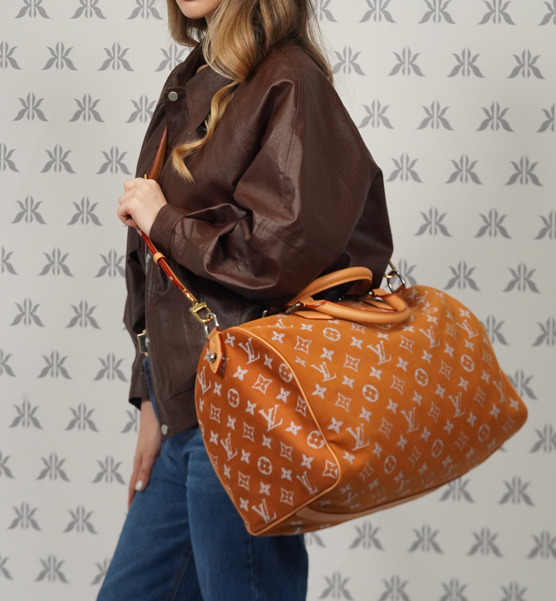 Louis Vuitton Speedy P9 Bandouliere 40 Nubuck