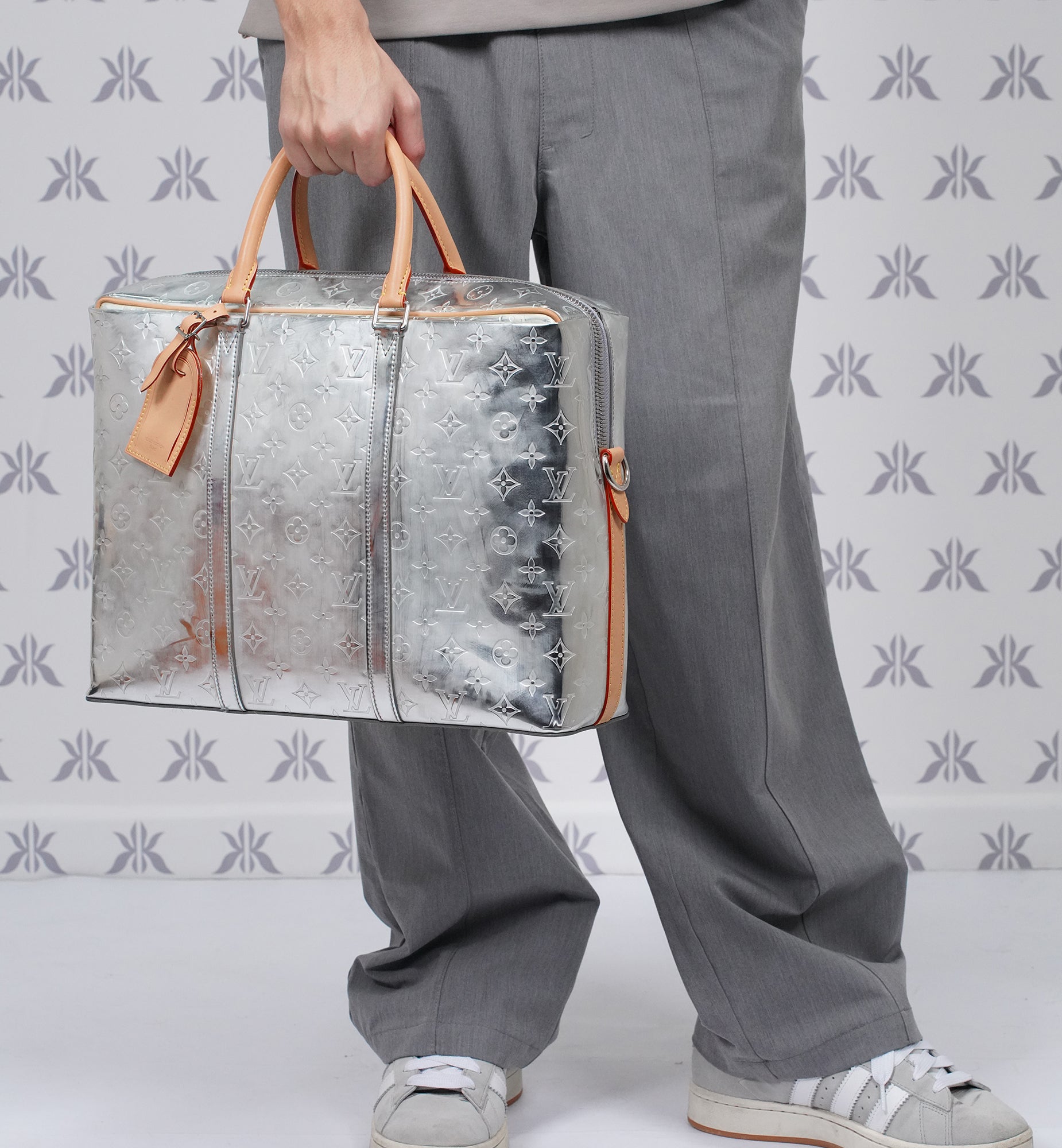 Louis Vuitton Mirror Trunk Handle
