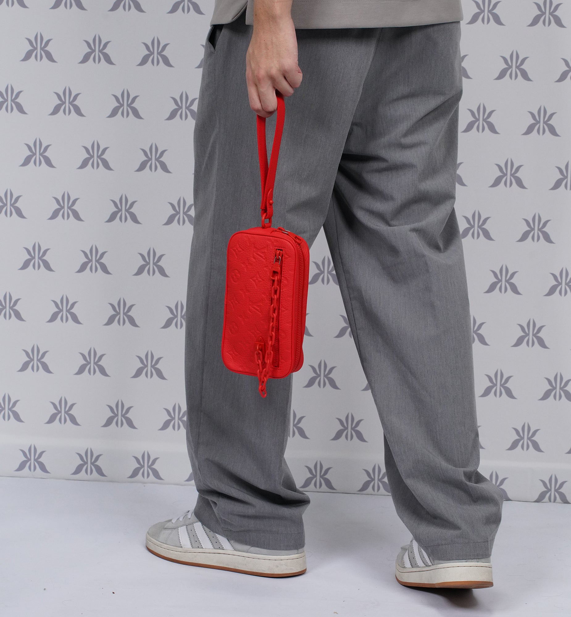 Louis Vuitton Pochette Volga Taurillong MNG Red
