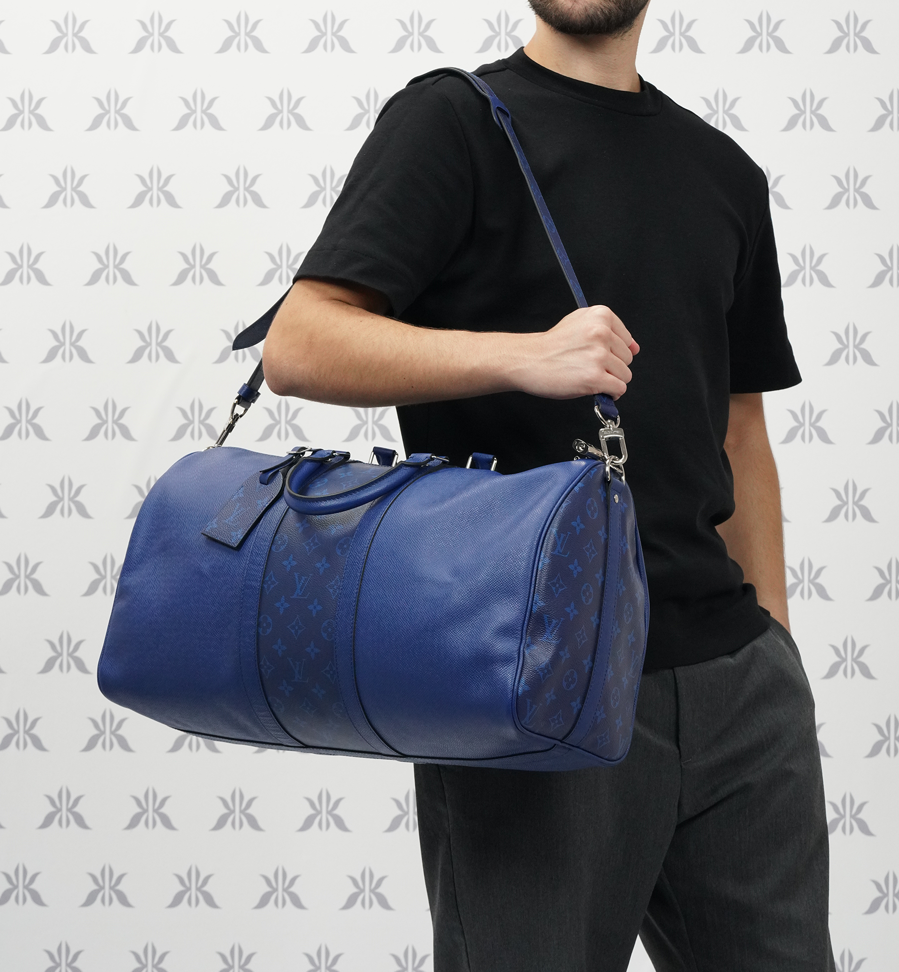 Louis Vuitton Keepall Taigarama Cobalt Blue