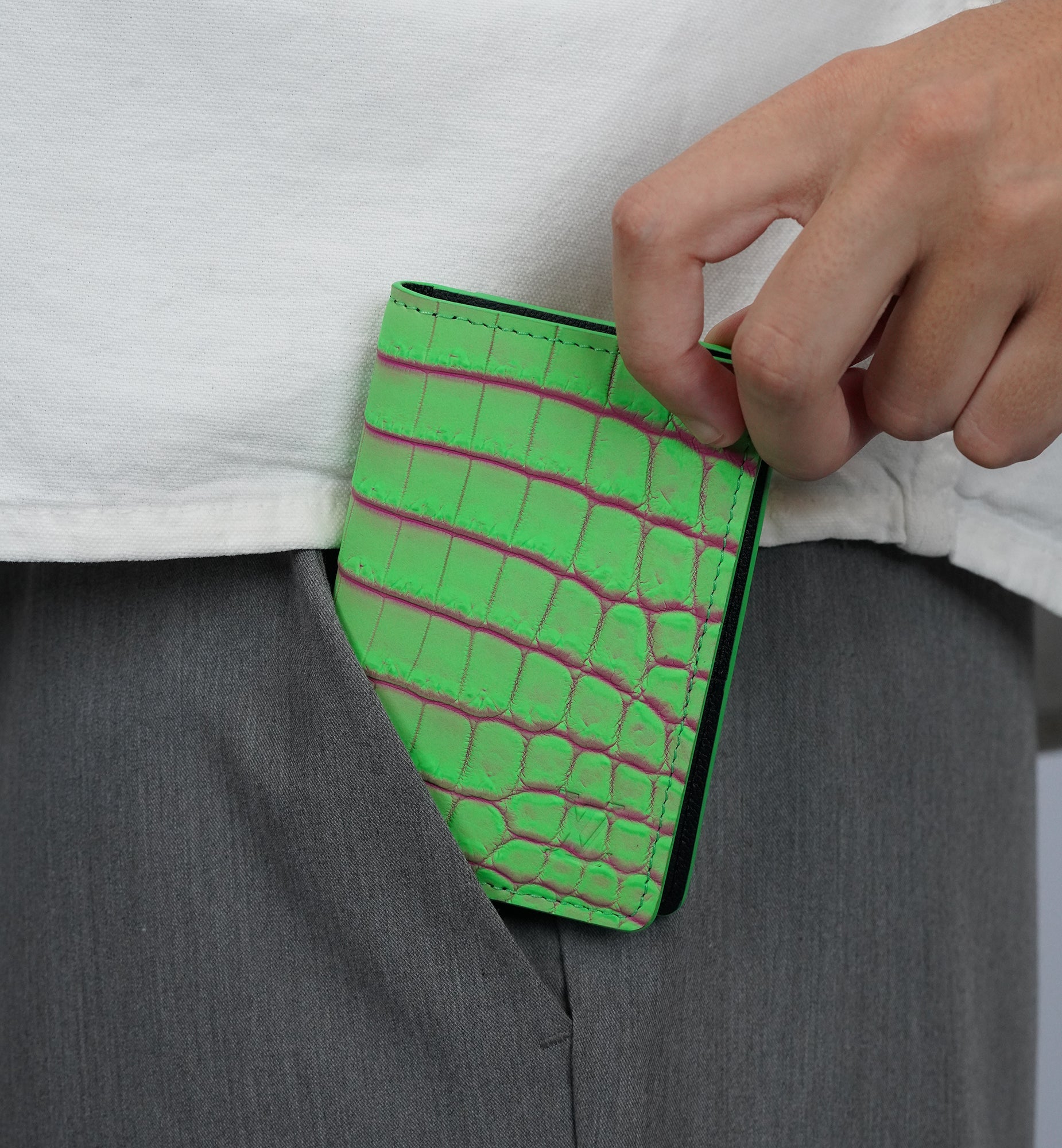 Louis Vuitton Pocket Org Exotic Croco Matte Fluo Green | Fuschia