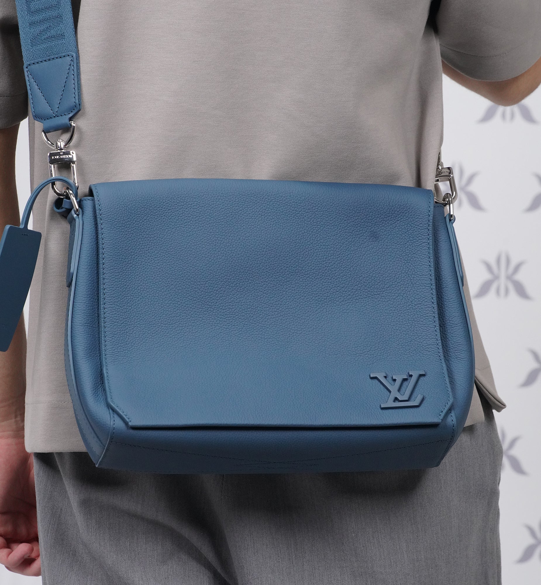 Louis Vuitton Take Off Navy Aerogram Leather Shoulder Bag